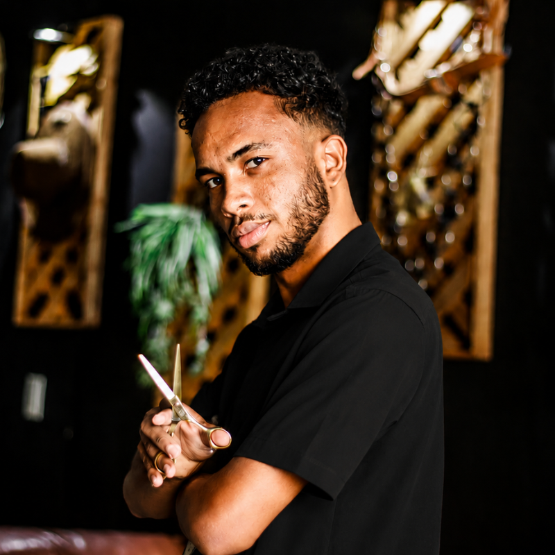 Eduardo — barbeiro da Elmont Barbearia